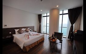 Khách sạn Lenid